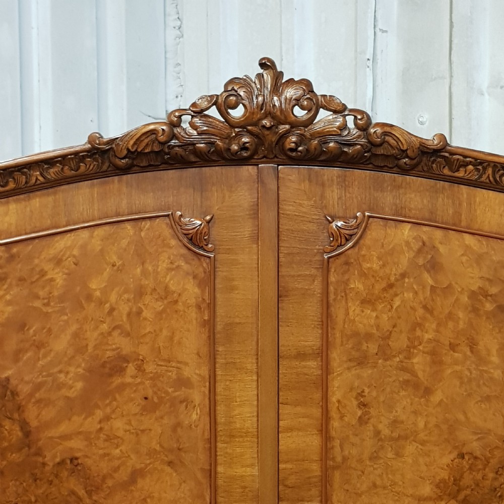 AN ANTIQUE BURR WALNUT DOUBLE WARDROBE C1920 View VIII