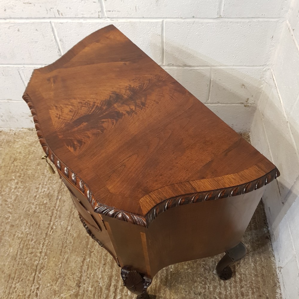 AN ANTIQUE WALNUT SERPENTINE SHAPED SMALL CABINET BY MAPLE & CO C1920 View VI