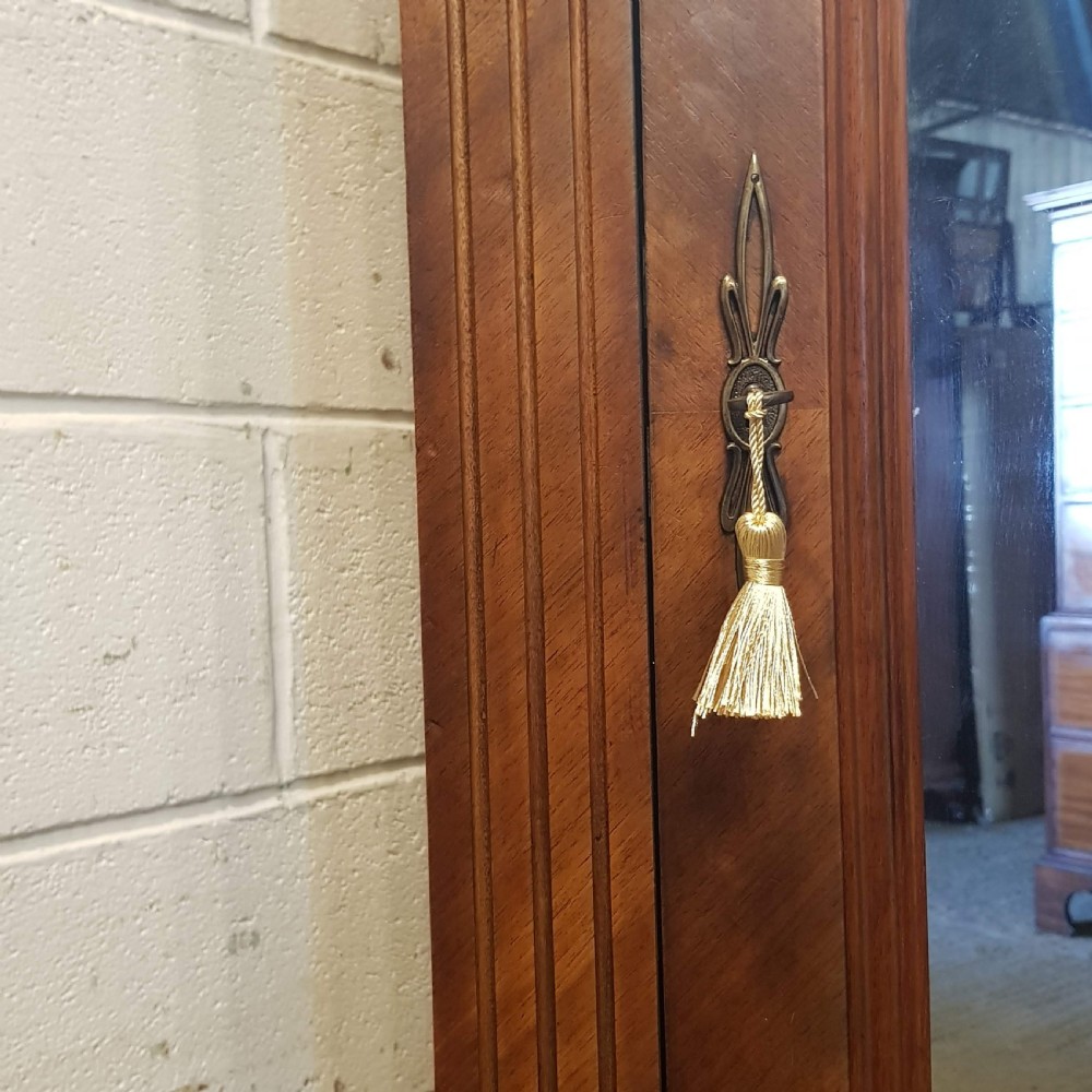 AN ANTIQUE WALNUT ARMOIRE C1890 View IV