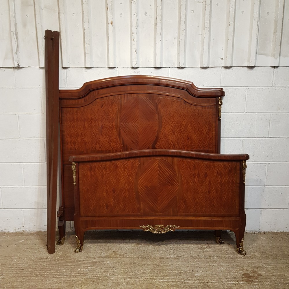 AN ANTIQUE FRENCH KINGWOOD DOUBLE BEDSTEAD C1900 View II