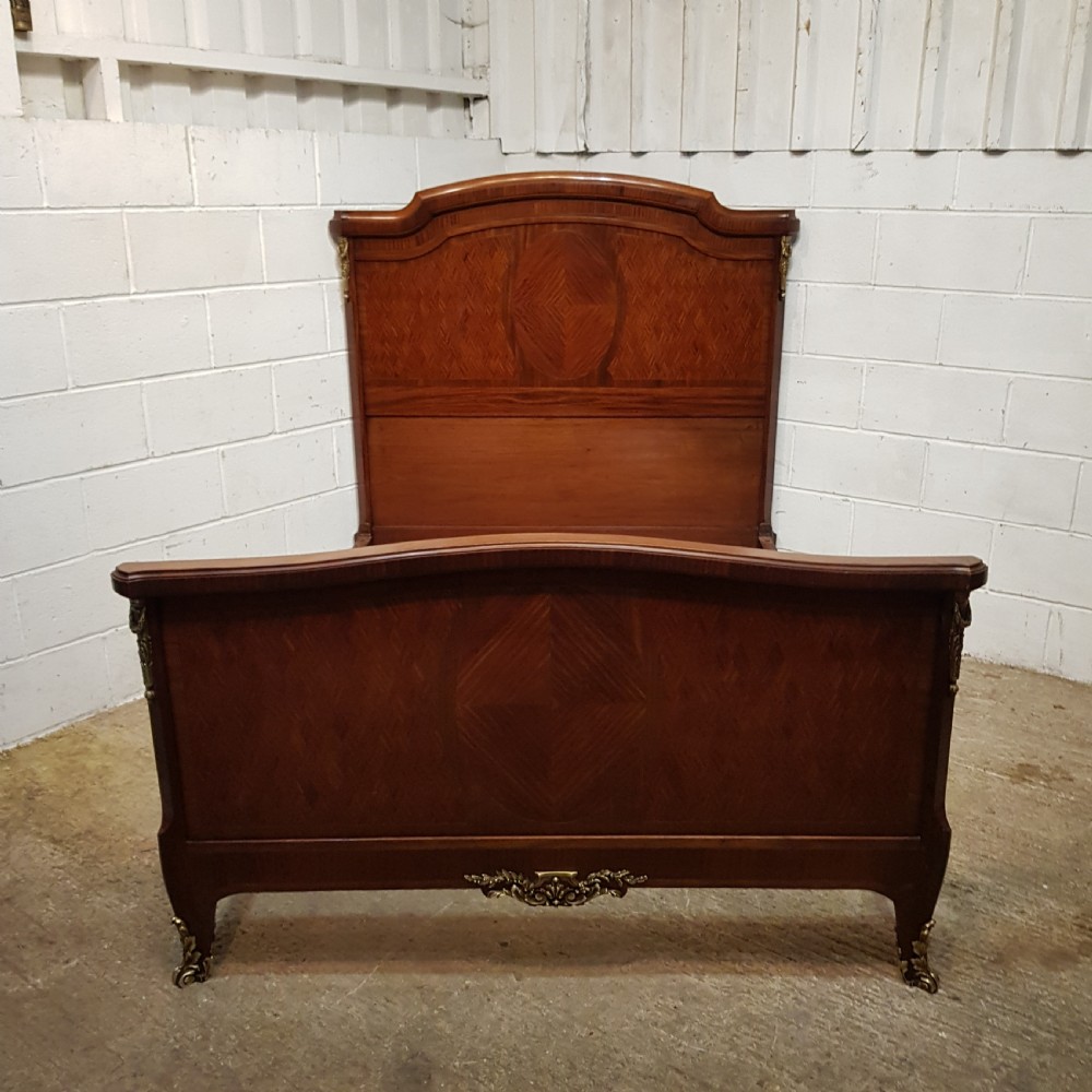AN ANTIQUE FRENCH KINGWOOD DOUBLE BEDSTEAD C1900 View V