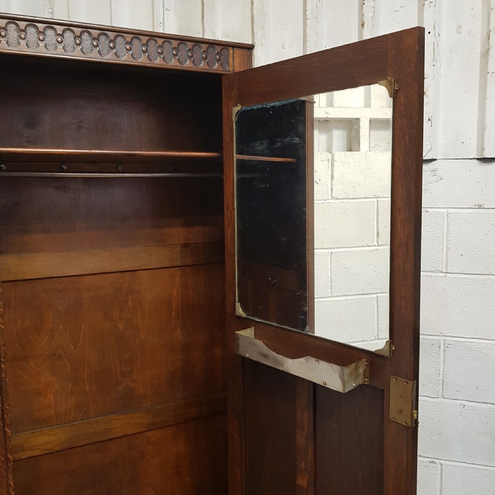 AN ANTIQUE OAK HALL WARDROBE C1920 View IX