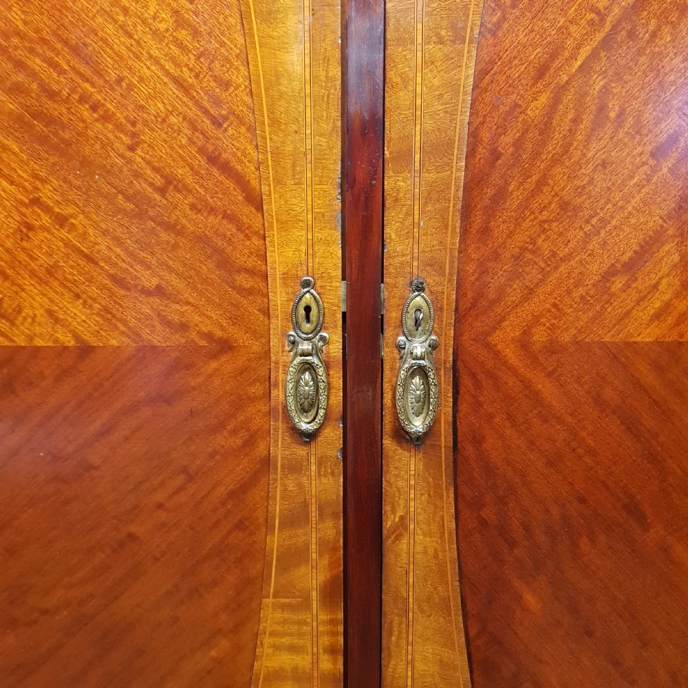 AN ANTIQUE LATE VICTORIAN DOUBLE WARDROBE C1900 View VIII