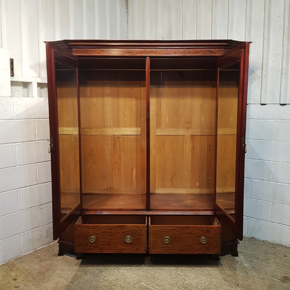 AN ANTIQUE LATE VICTORIAN DOUBLE WARDROBE C1900 View X
