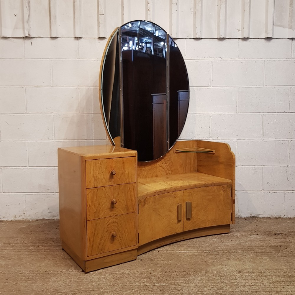 AN ART DECO WALNUT DRESSING TABLE C1920 View V