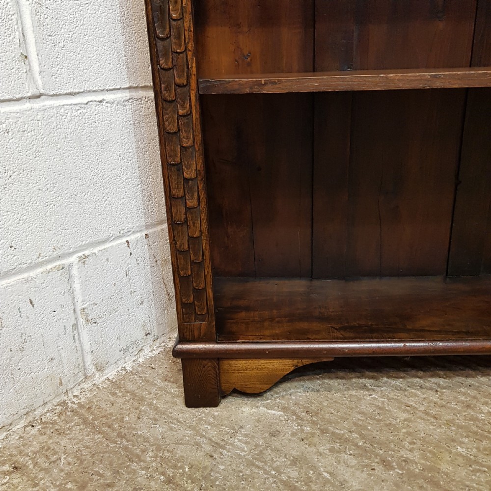 AN ANTIQUE LATE VICTORIAN CARVED OAK BOOKCASE C1900 View III