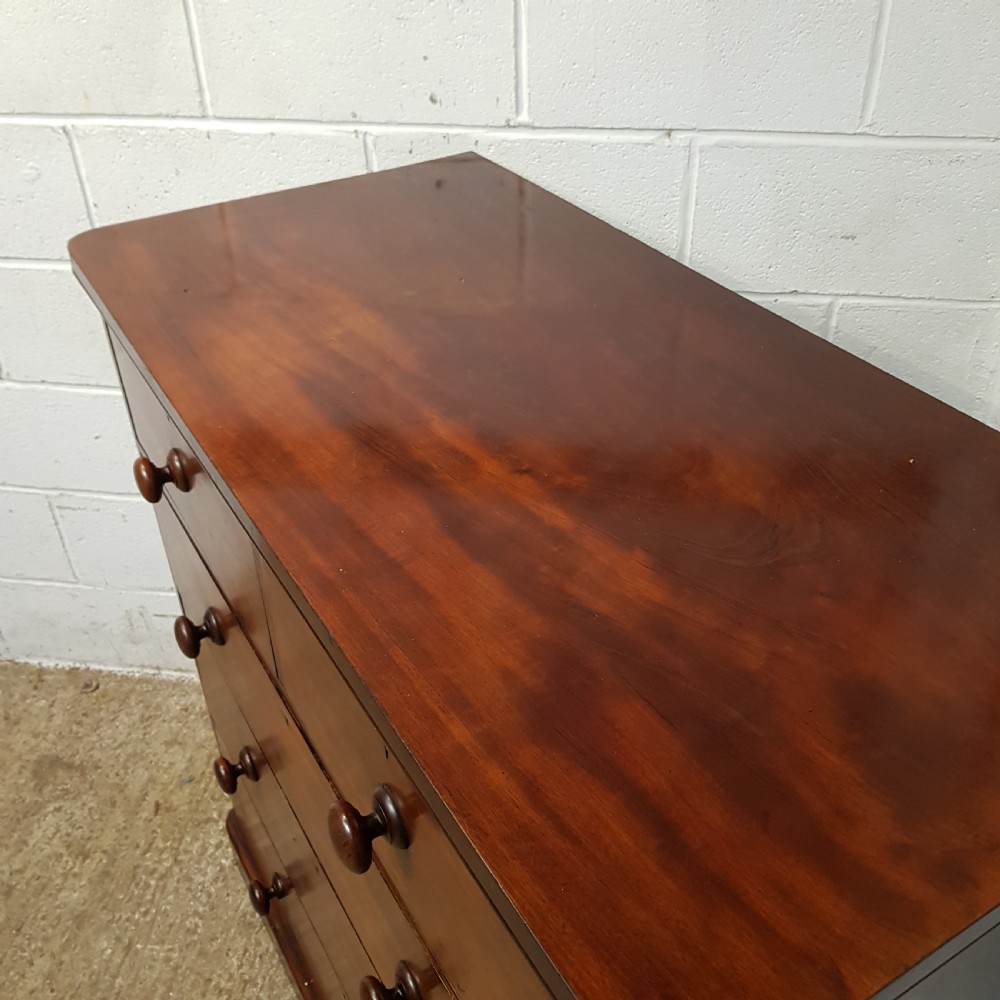 AN ANTIQUE VICTORIAN MAHOGANY FOUR HEIGHT CHEST OF DRAWERS C1880 View VI