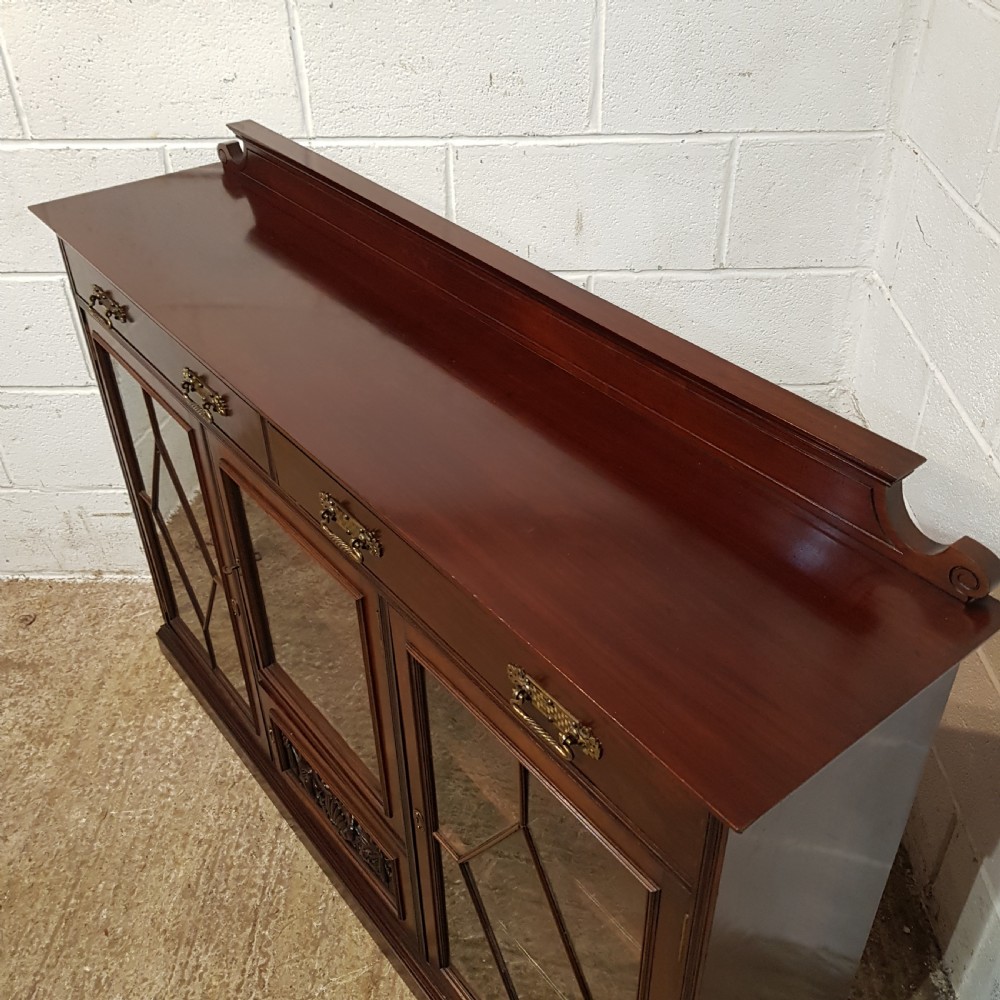 AN ANTIQUE LATE VICTORIAN GLAZED BOOKCASE C1890 View VII