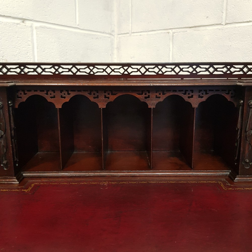 A LATE VICTORIAN MAHOGANY CUBAN DESK C1890 View VI