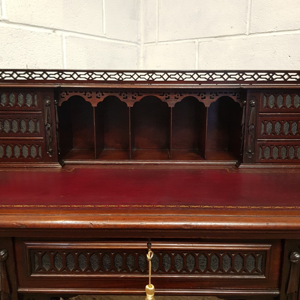 A LATE VICTORIAN MAHOGANY CUBAN DESK C1890 View VIII