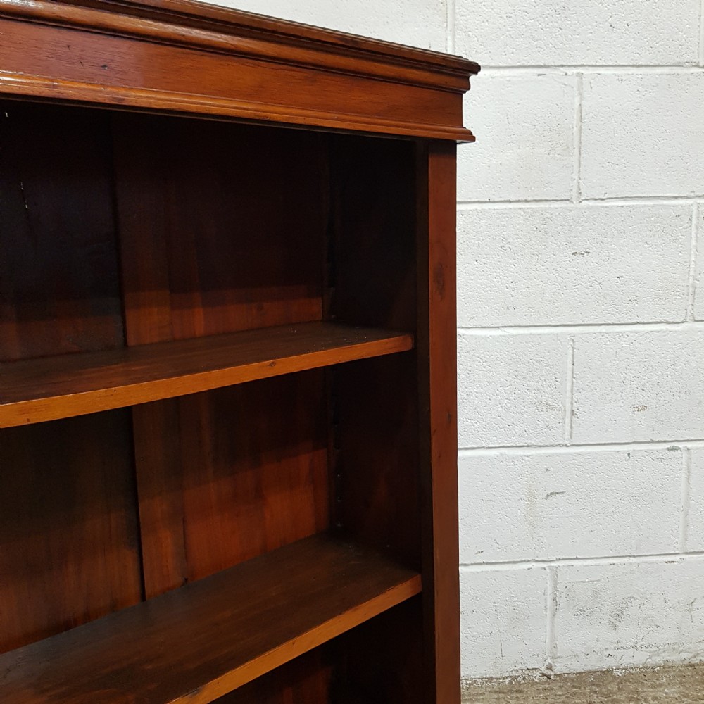 AN ANTIQUE VICTORIAN SMALL OPEN MAHOGANY BOOKCASE C1860 View IV