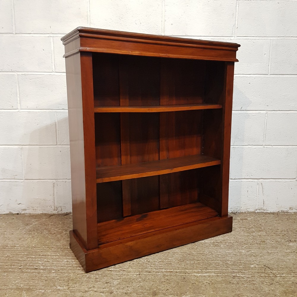 AN ANTIQUE VICTORIAN SMALL OPEN MAHOGANY BOOKCASE C1860 View VI
