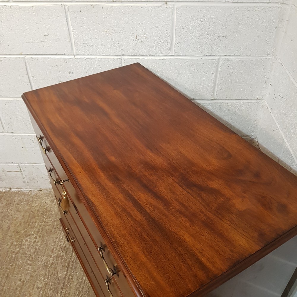 A GEORGE 3rd MAHOGANY FOUR HEIGHT CHEST OF DRAWERS C1800 View II