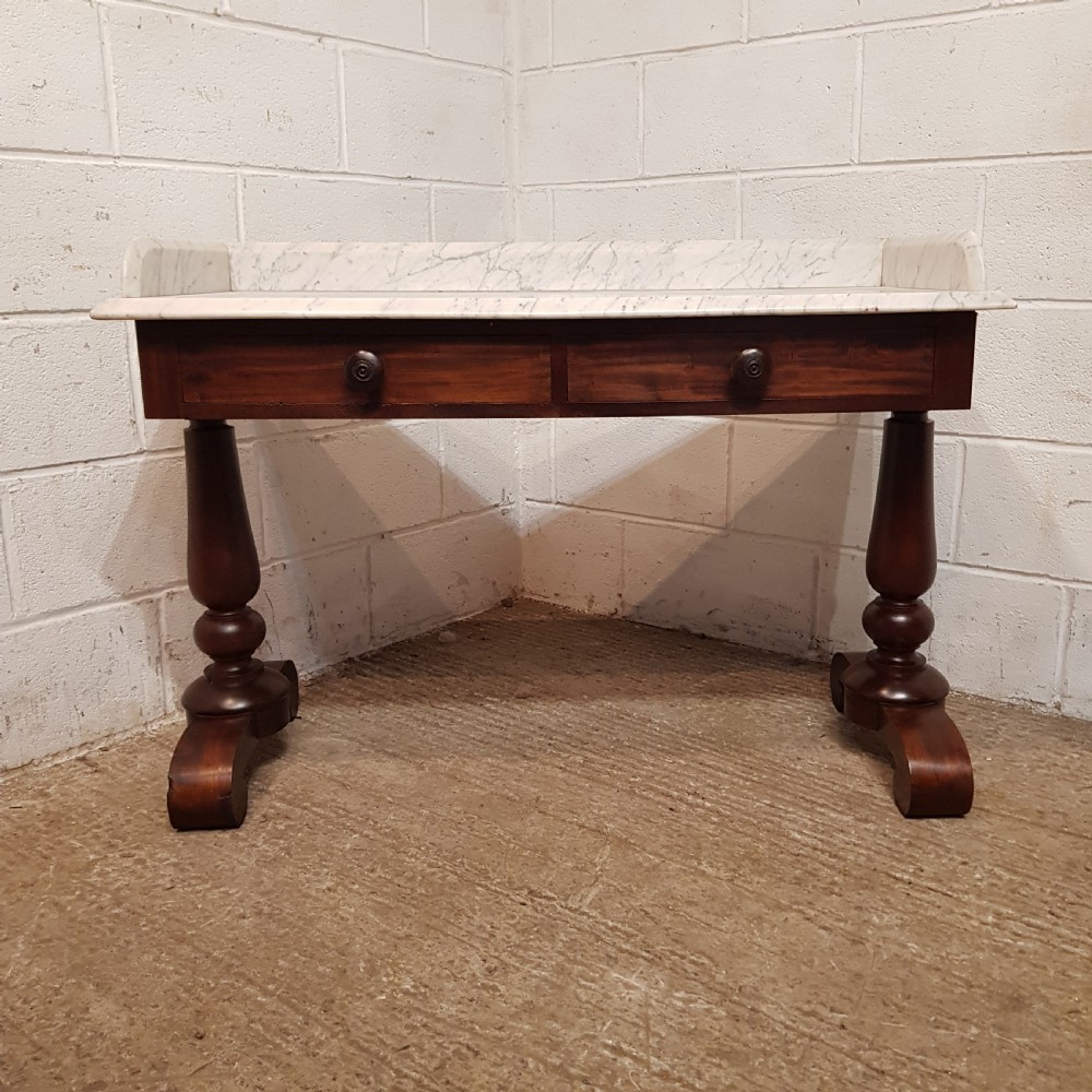 AN ANTIQUE VICTORIAN MAHOGANY MARBLE WASHSTAND C1880 View II