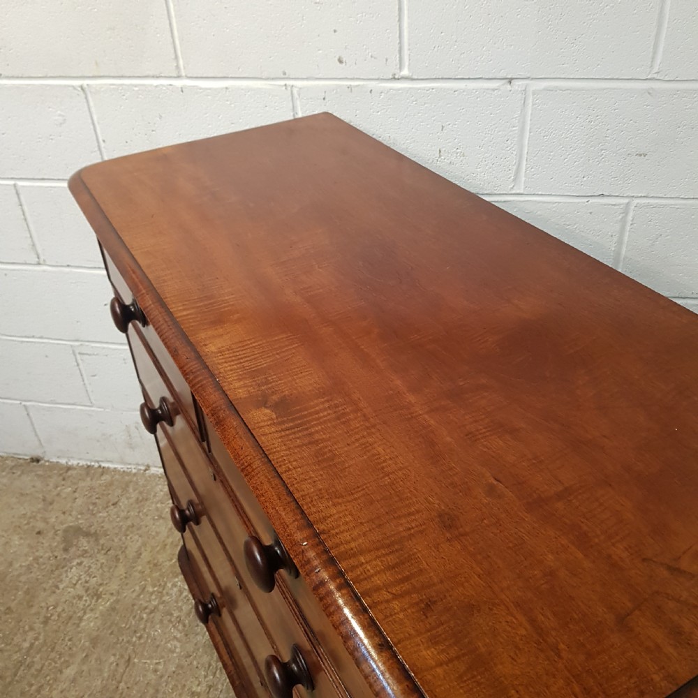 A MAHOGANY VICTORIAN 4 HEIGHT CHEST OF DRAWERS C1880 View IV