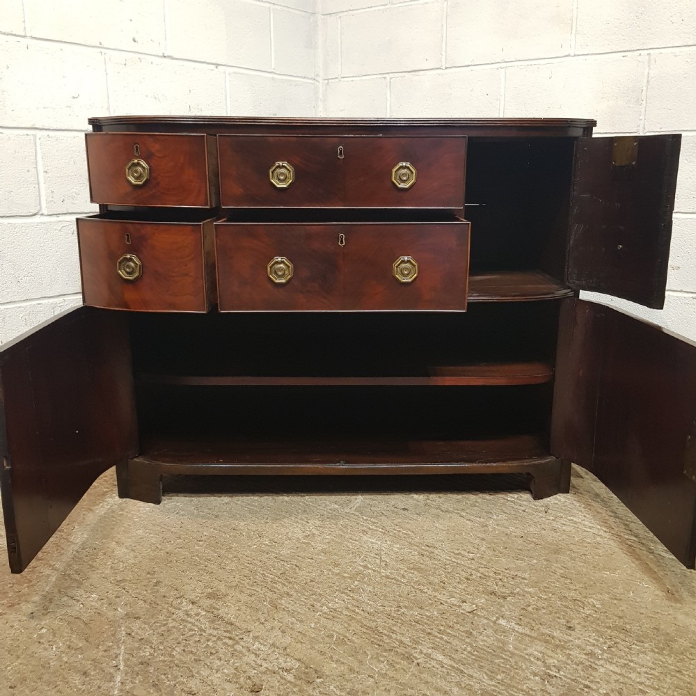 A REGENCY MAHOGANY BOW FRONTED CHEST C1810 View VII