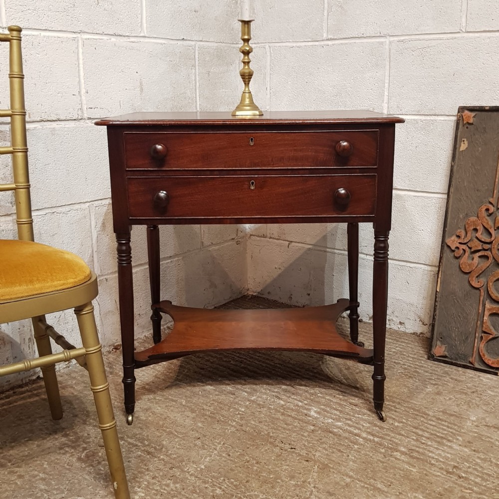 A REGENCY MAHOGANY SIDE TABLE C1810