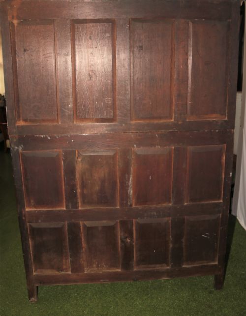 PERIOD OAK COURT CUPBOARD - ADDITIONAL PHOTO 12
