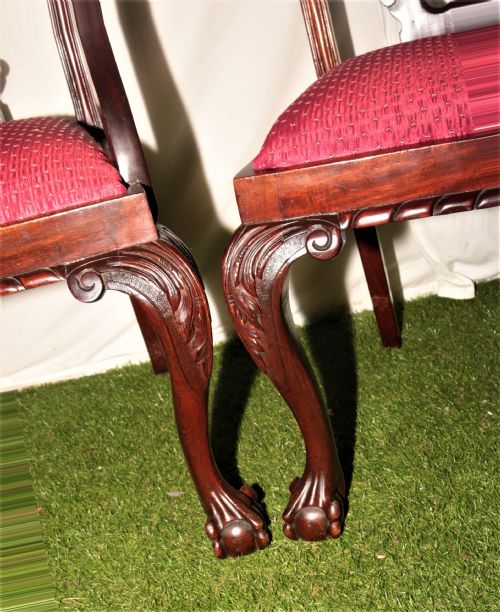 8 CHIPPENDALE STYLE CHAIRS - ADDITIONAL PHOTO 3