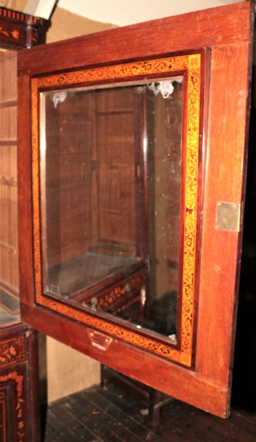 DUTCH MARQUETRY ROBE - ADDITIONAL PHOTO 4
