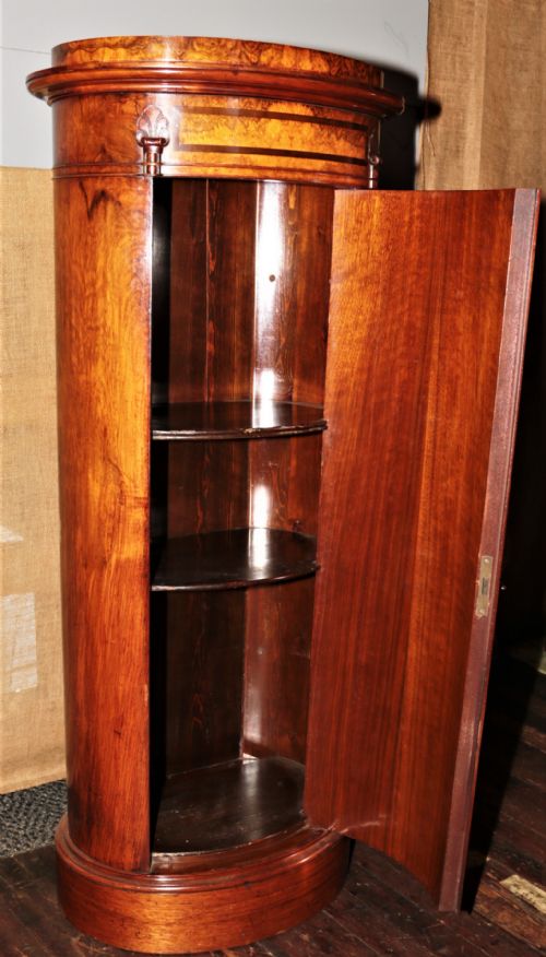 QUALITY WALNUT PEDESTAL - ADDITIONAL PHOTO 5