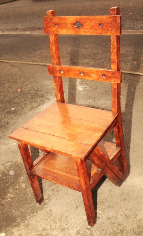 Metamorphic Chair Library Steps.