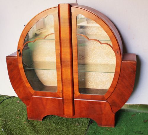 1930s Art Deco Round Display Cabinet...
