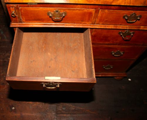GEORGE III BUREAU BOOKCASE IN WALNUT - ADDITIONAL PHOTO 3