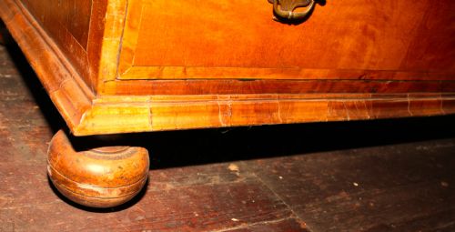 GEORGE III BUREAU BOOKCASE IN WALNUT - ADDITIONAL PHOTO 8