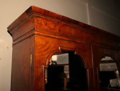 GEORGE III BUREAU BOOKCASE IN WALNUT - ADDITIONAL PHOTO 9