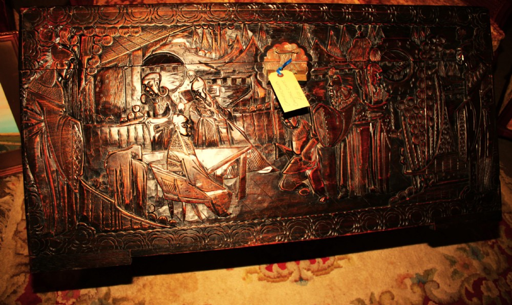 Chinese carved box. View III
