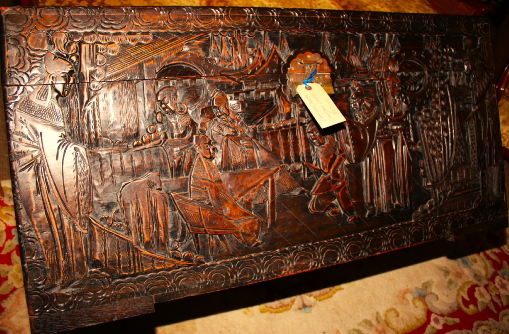 Chinese carved box. View IV
