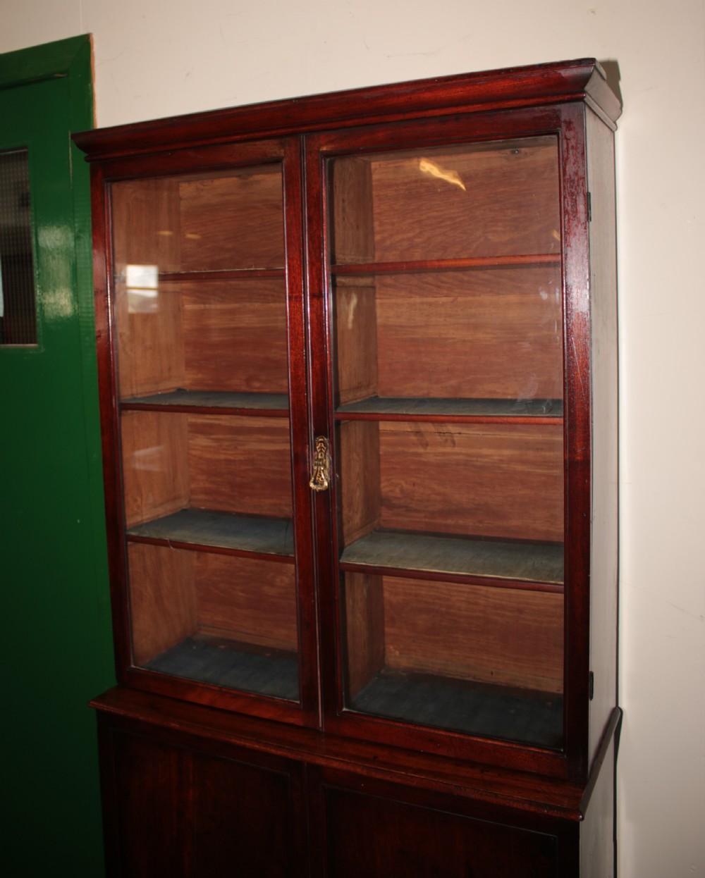 Georgian mahogany bookcase (small) View IV
