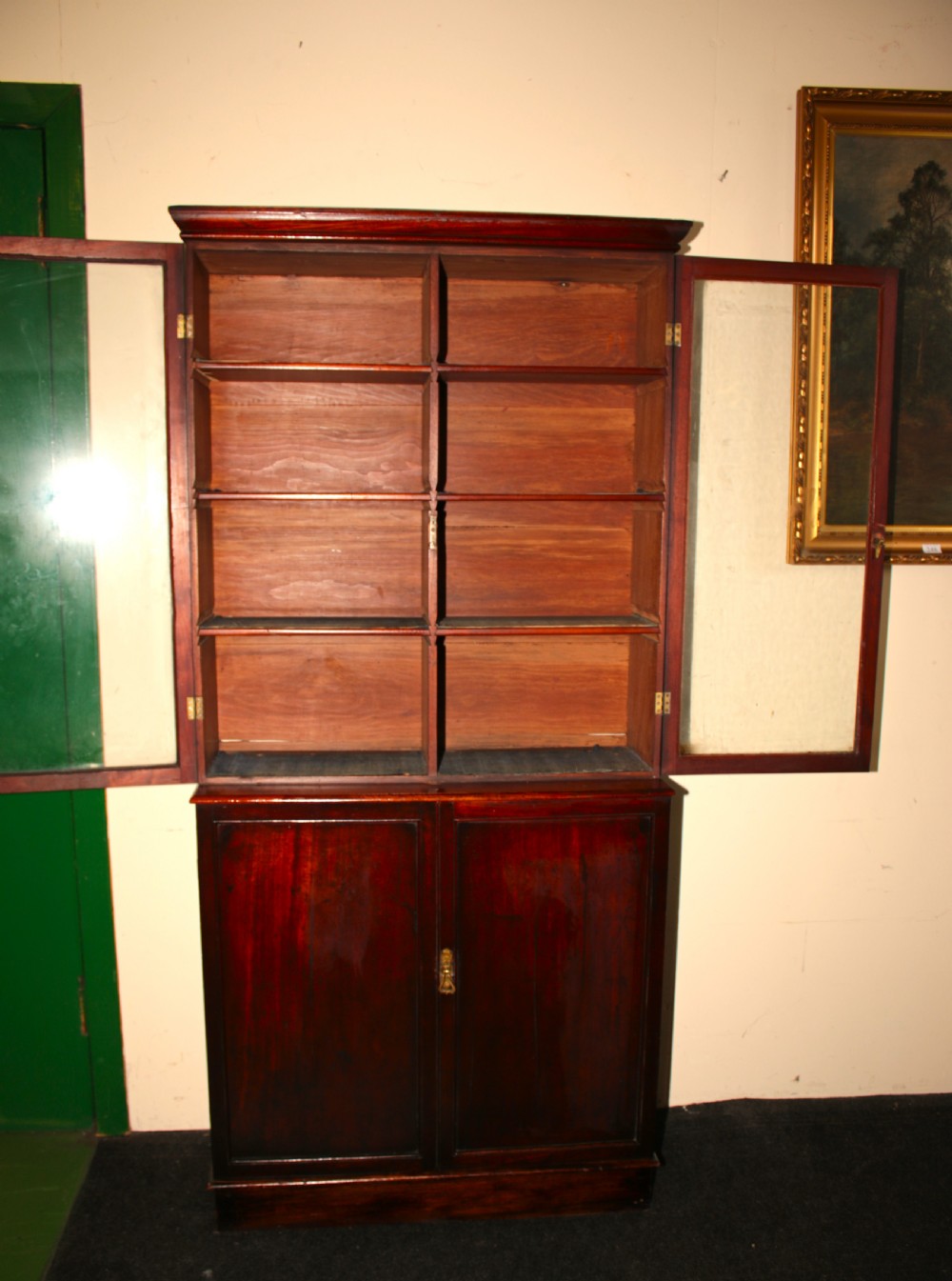Georgian mahogany bookcase (small) View V