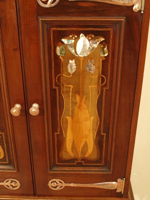 fig 1. A Stunning Shapland & Petter Mahogany Music Cabinet