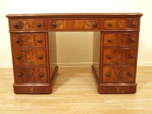 fig 1. A Superb Quality Mahogany Victorian Pedestal Desk