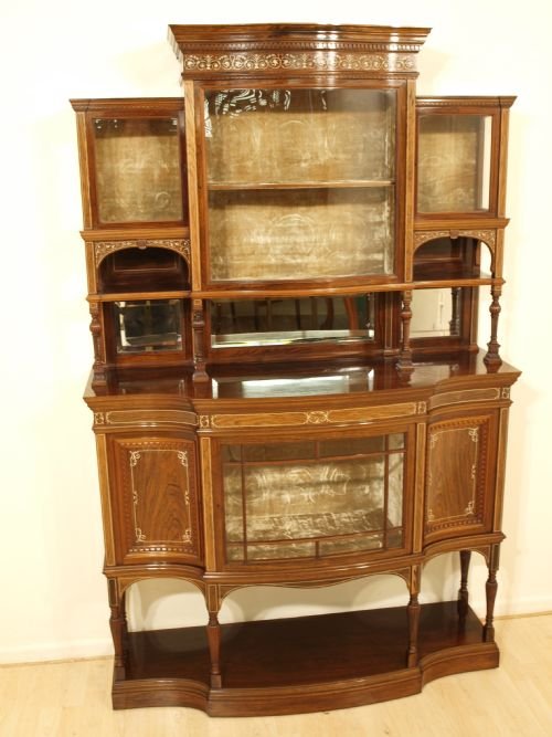 fig 2. A Beautiful Rosewood Late Victorian Display Cabinet