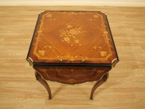 fig 1. A Rosewood & Marquetry French Occasional Table