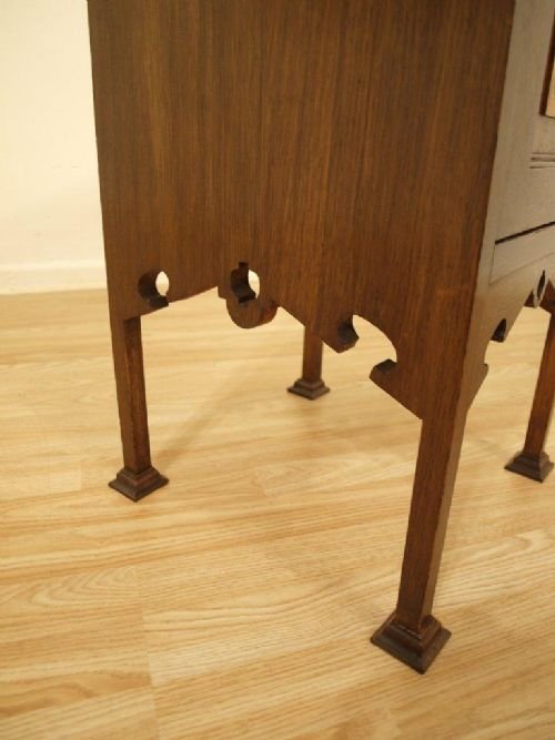 fig 1. An Oak Arts & Crafts Period Bedside Cabinet