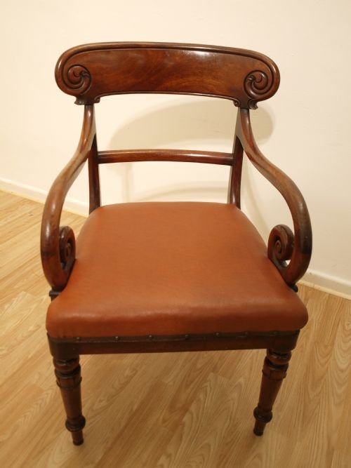 fig 2. A Set Of 8 Mahogany Regency/William IV Period Mahogany Dining Chairs By James Mein Of Kelso