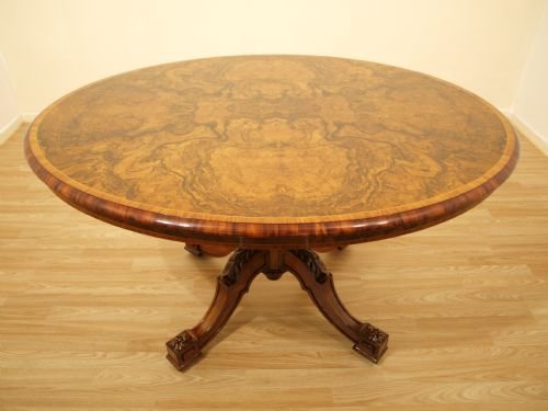 A Superb Burr Walnut Centre Table by Gillows of Lancaster