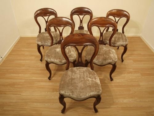 A Good Set of 6 Mahogany Victorian Dining Chairs