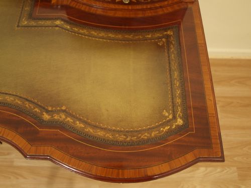fig 3. A Stunning Mahogany Inlaid Late Victorian Desk By Edwards & Roberts
