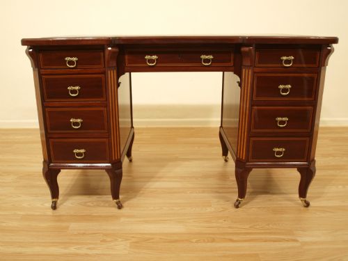 fig 1. Stunning Edwards & Roberts Victorian Mahogany Desk