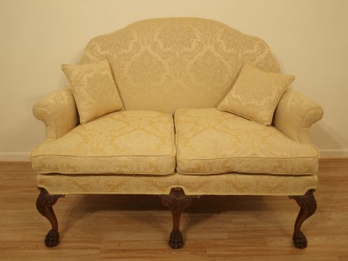 A Beautiful Mahogany Edwardian Period Chippendale Revival Two Seater Settee