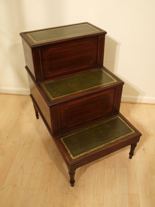 fig 1. A Mahogany Regency Period Step Commode