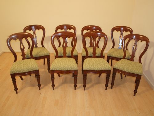 A Set 8 Victorian Mahogany Dining Chairs