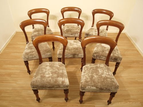 A Fine Set of 8 Mahogany Early Victorian Dining Chairs