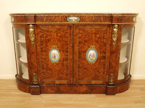 A Stunning Quality Thuya Wood & Burr Walnut Victorian Period Credenza