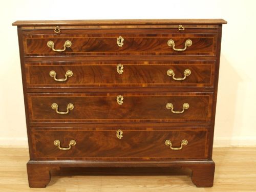 fig 1. A Beautiful Mahogany George III Period Antique Bachelors Chest